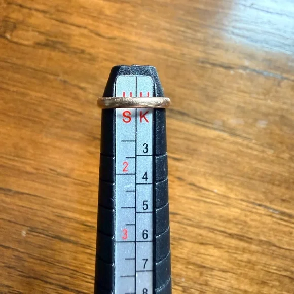 Antique Ostby & Barton 10k gold baby ring - Picture 3 of 5